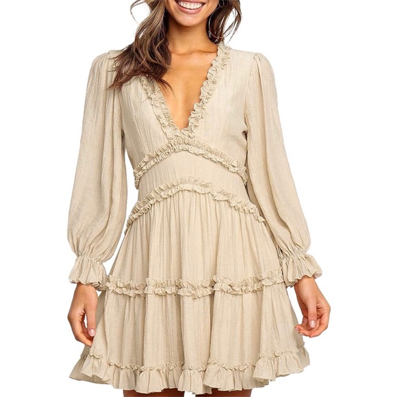 Dokotoo Dresses & Skirts - NWOT DEEP V NECK RUFFLE FLORAL MINI DRESS